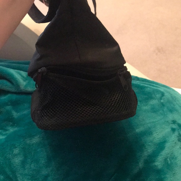 Dance bag w/ compartment for shoes - Picture 3 of 3